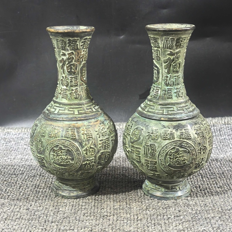 Vase Decor - تحفة فنية من النحاس 