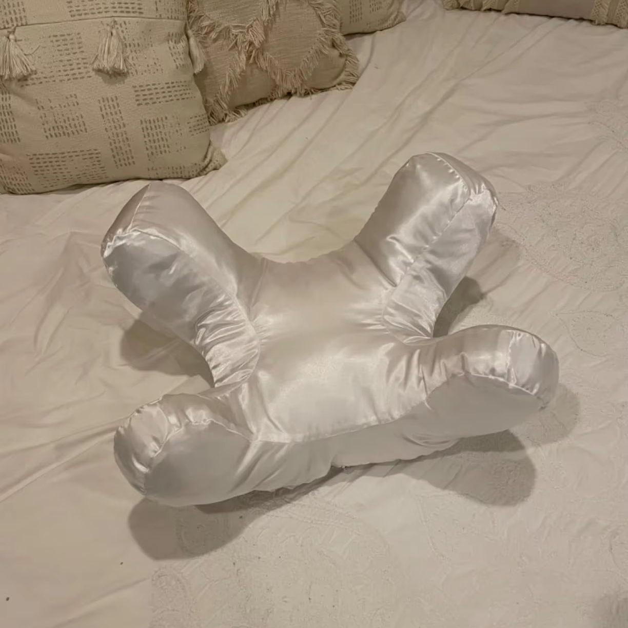 وسادة وجه تجميل مضادة للتجاعيد - مراجعة Throw Pillow وسعره