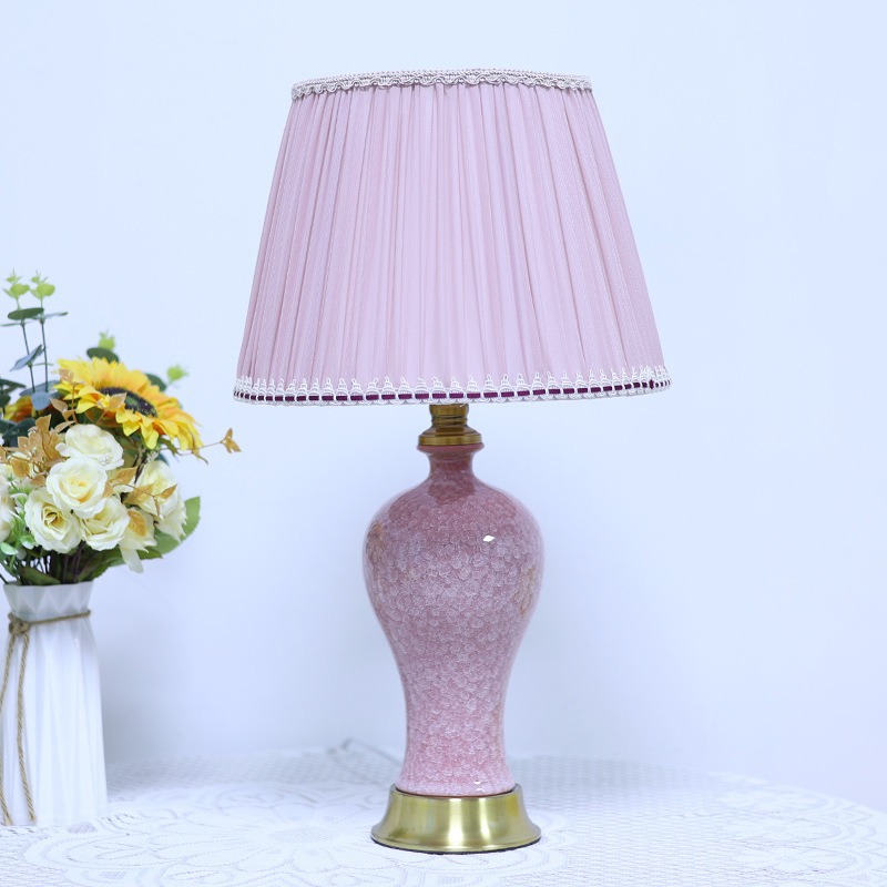 مصباح مكتبي على شكل مزهرية خزف - مراجعة Vase Decor وسعره