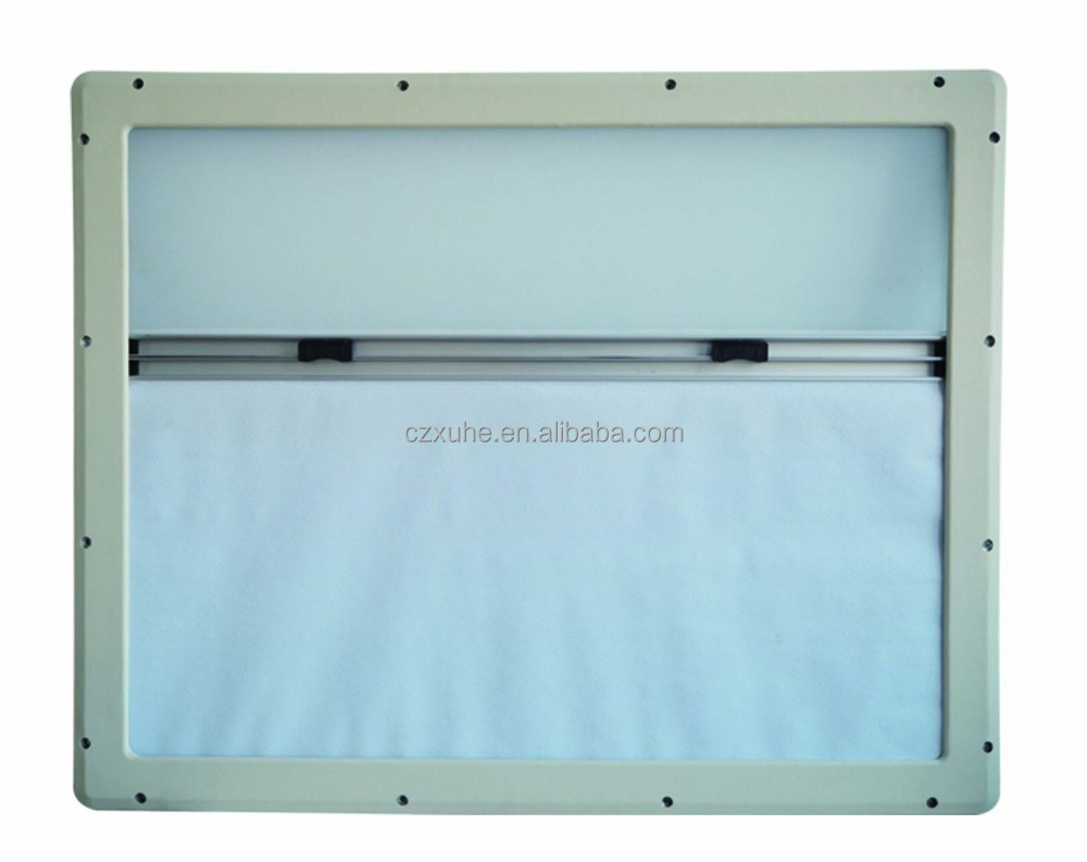 نافذة داخلية للمركبات الترفيهي - مراجعة Curtain Curtain وسعره